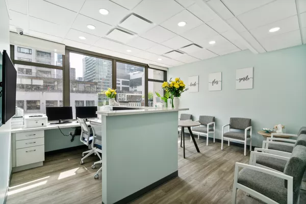 Dentist for bad breath near me